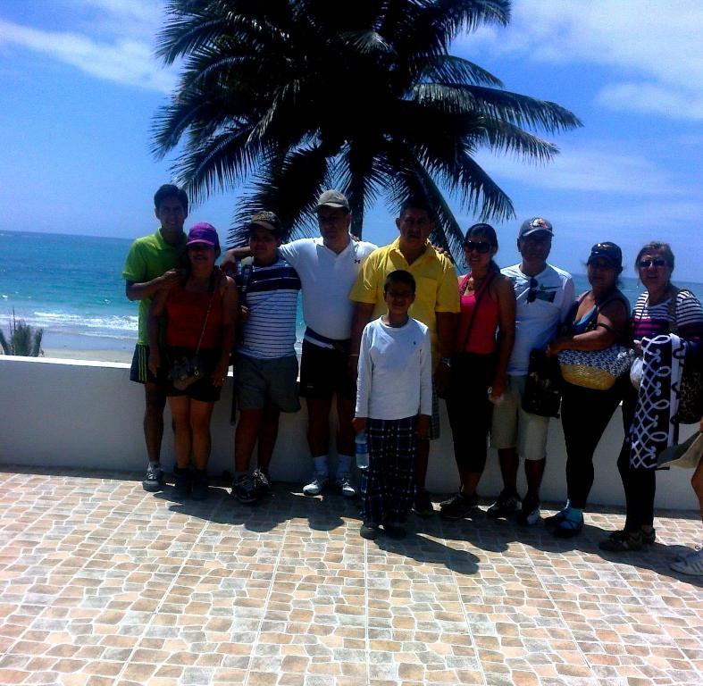 Hotel Casa Los Delfines Puerto Villamil Zewnętrze zdjęcie